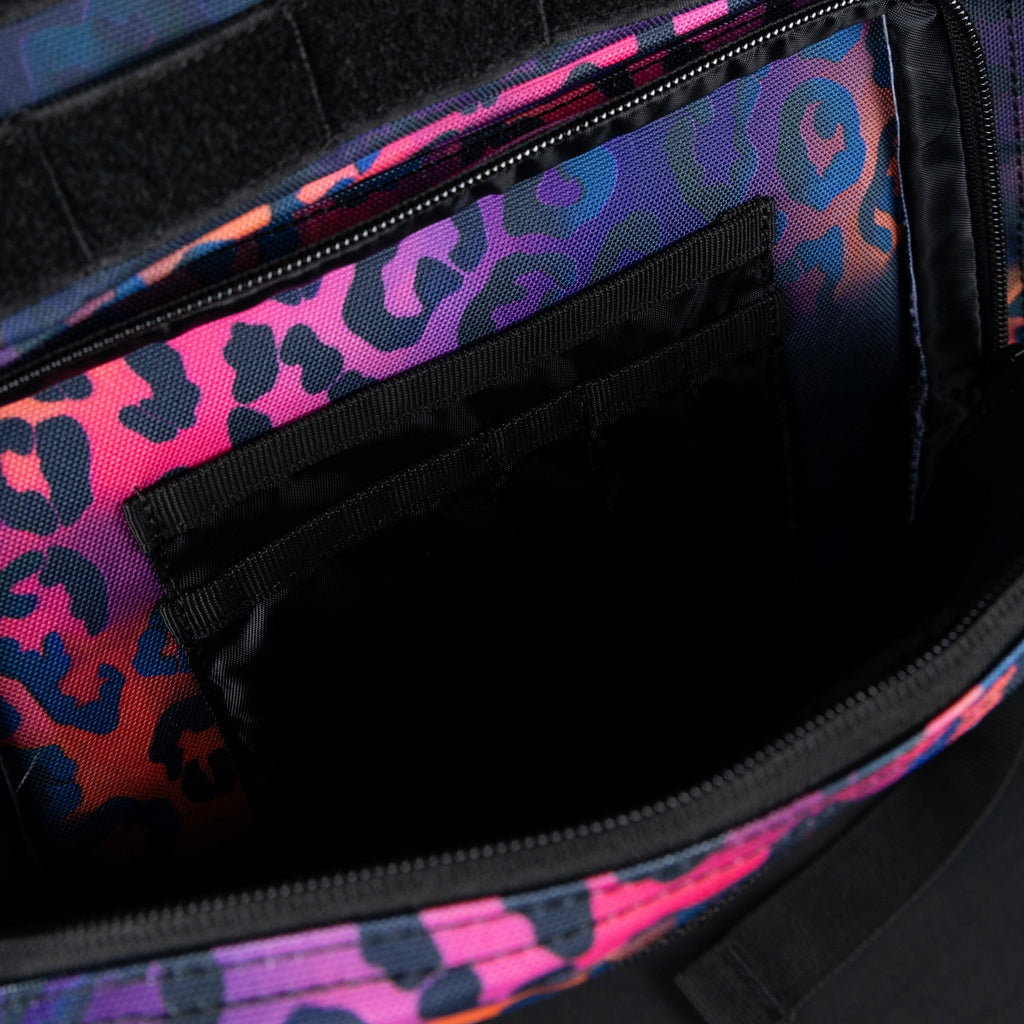 45L Backpack Neon Leopard